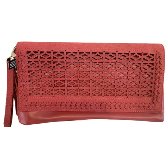 White House Black Market Handbags - White House Black Market Women’s Burgundy Rectangle Clutch